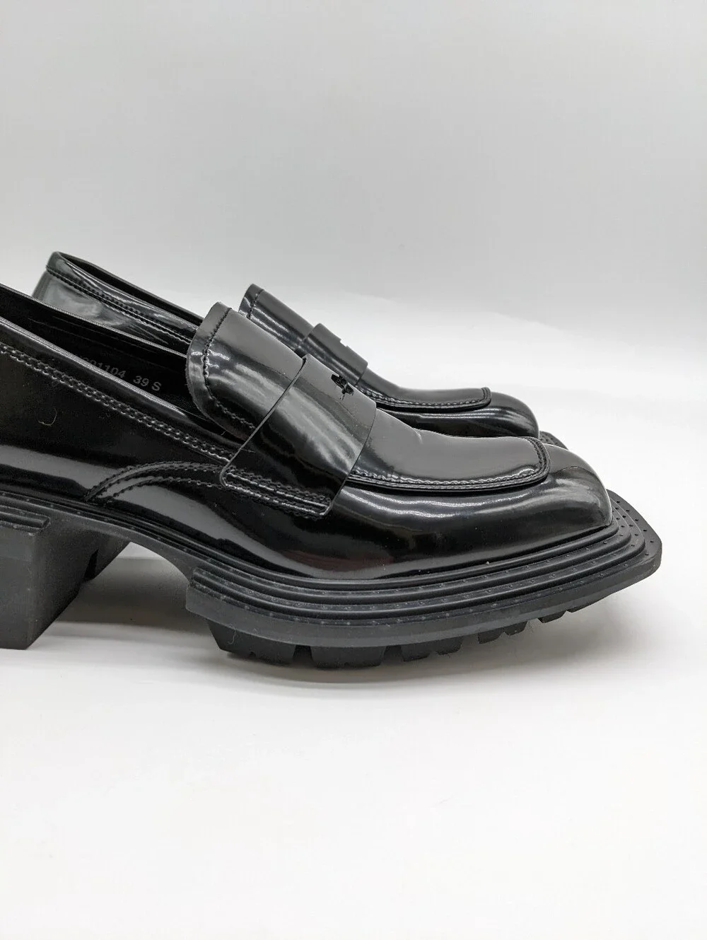 UNTITLAB Platform Reel Loafers 41